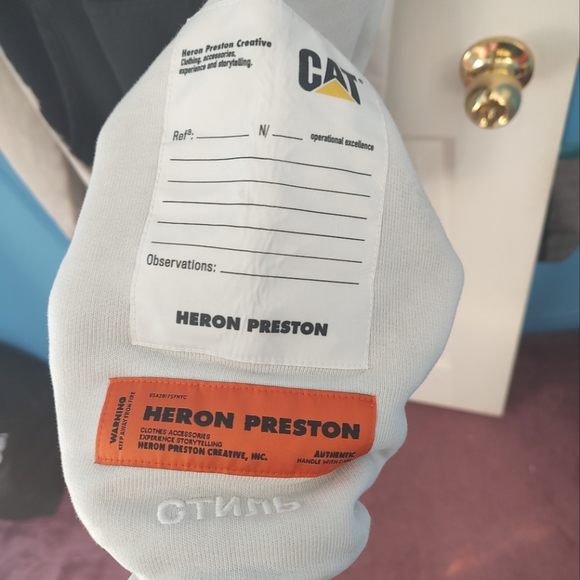 Authentic Heron Preston x Caterpillar hoodie - Picture 5 of 7